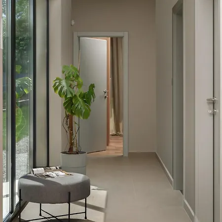 Median For 10 People With Sea View, Kids Playground & Pet Friendly - Only 3 Km From Gajana