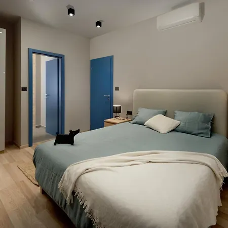 Median For 10 People With Sea View, Kids Playground & Pet Friendly - Only 3 Km From فيلة Gajana