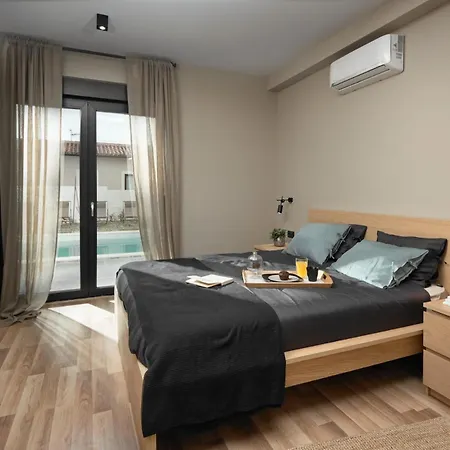 Median For 10 People With Sea View, Kids Playground & Pet Friendly - Only 3 Km From *